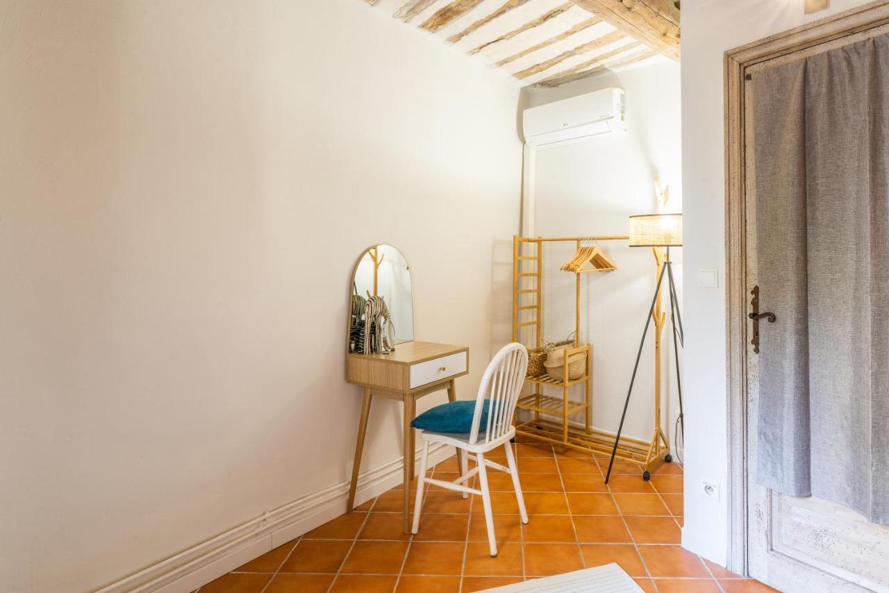 Gite La Confidence LʼIsle-sur-la-Sorgue Exterior foto